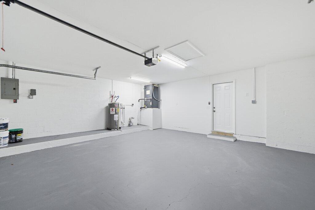 RAINBERRY LAKE PH IV-A - Residential