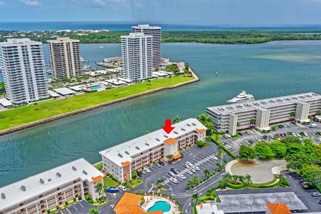 Photo of 28 Yacht Club Drive Dr #106, North Palm Beach, FL 33408 (MLS # R10820099)