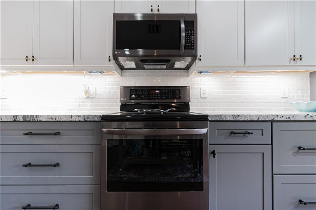 The Woodlands Of Deer Cre - Residential