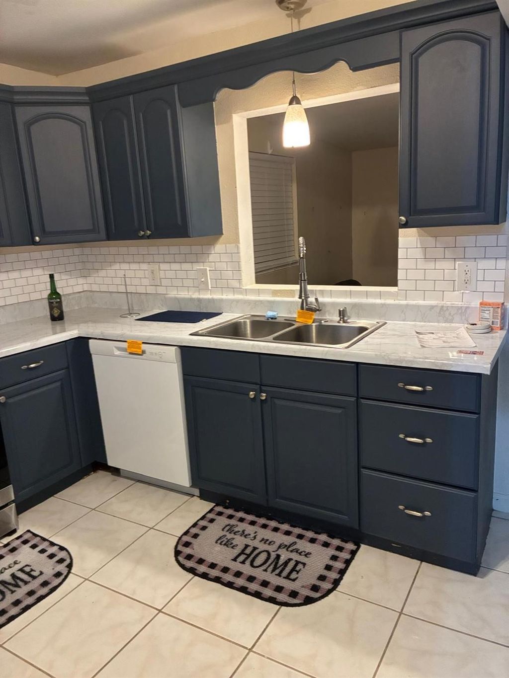 Photo of 332 SE Majestic Terrace, Port Saint Lucie, FL 34983 (MLS # F10554137)