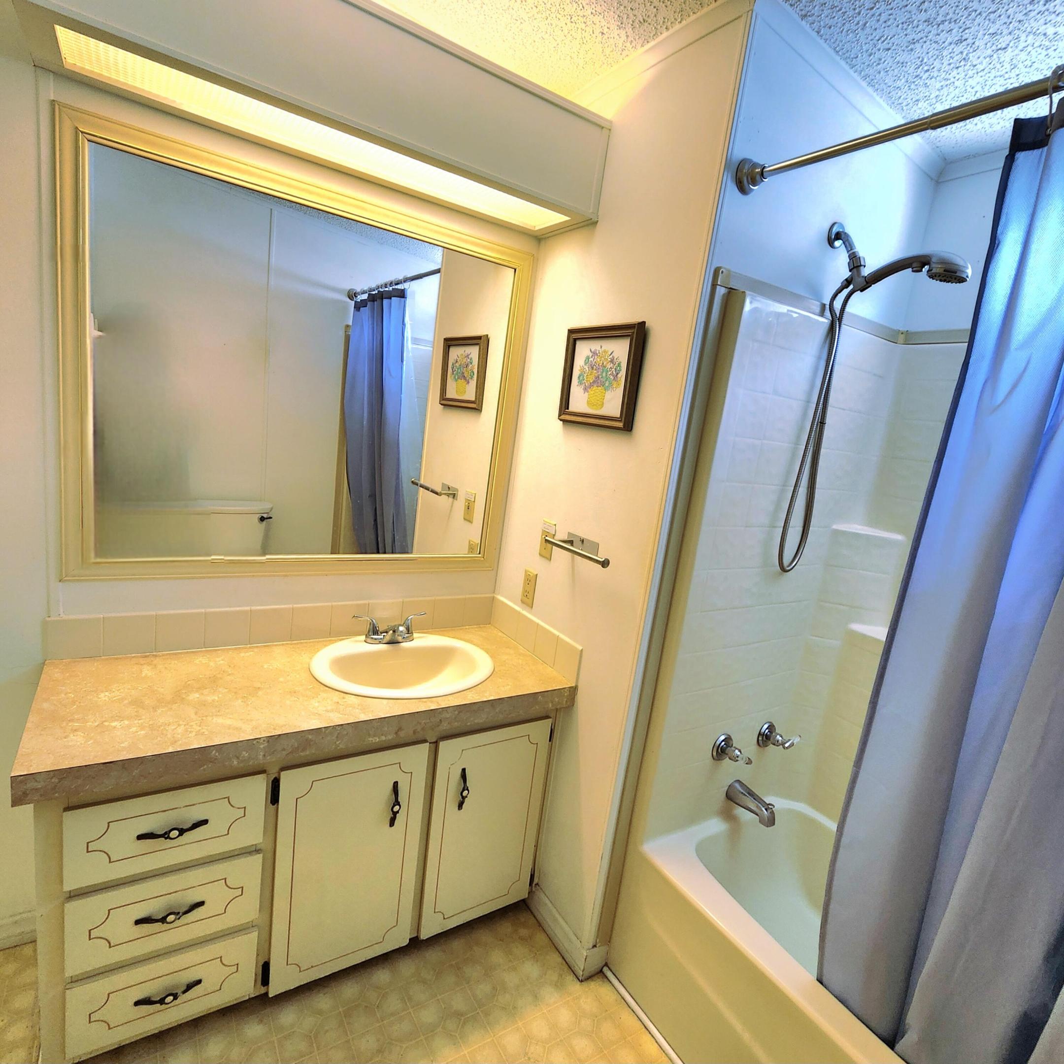 Spanish Lakes Golf Village - Residential