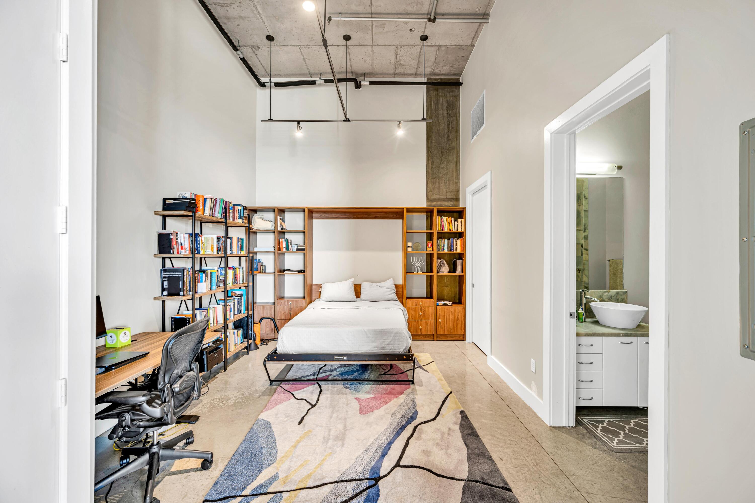 AVENUE LOFTS CONDO FOUR - Residential