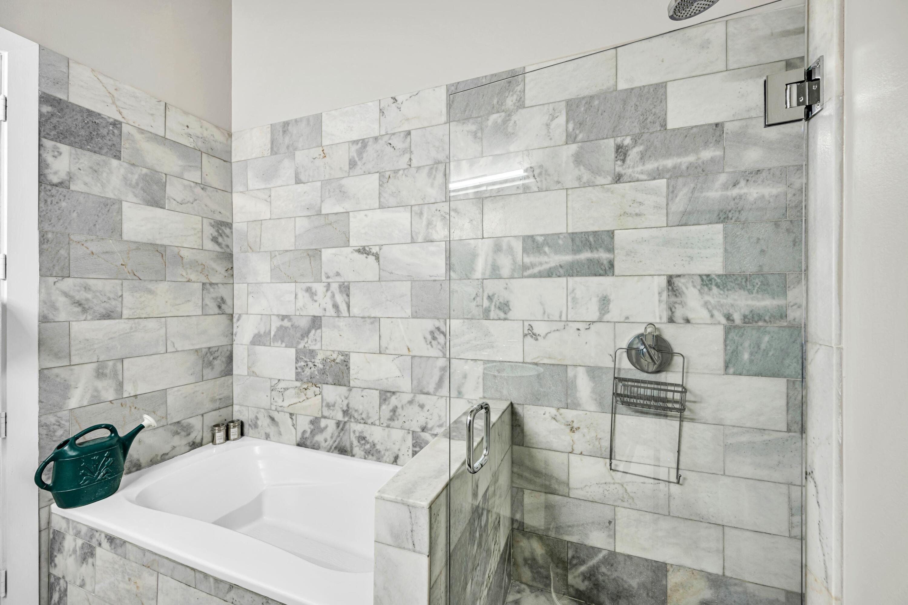 AVENUE LOFTS CONDO FOUR - Residential