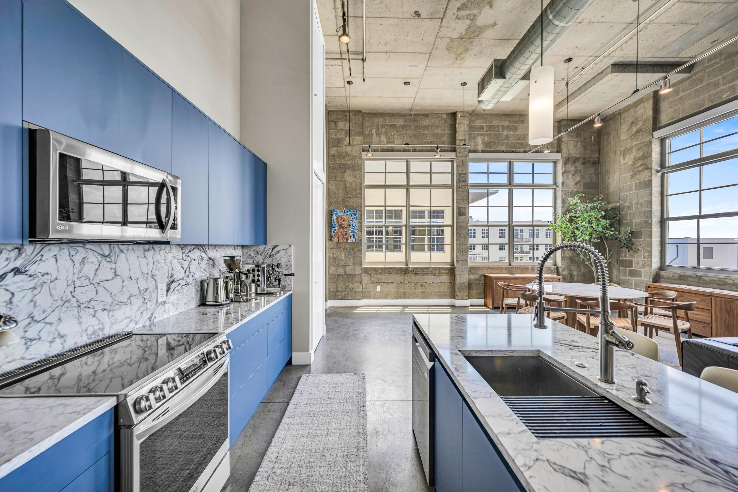 AVENUE LOFTS CONDO FOUR - Residential