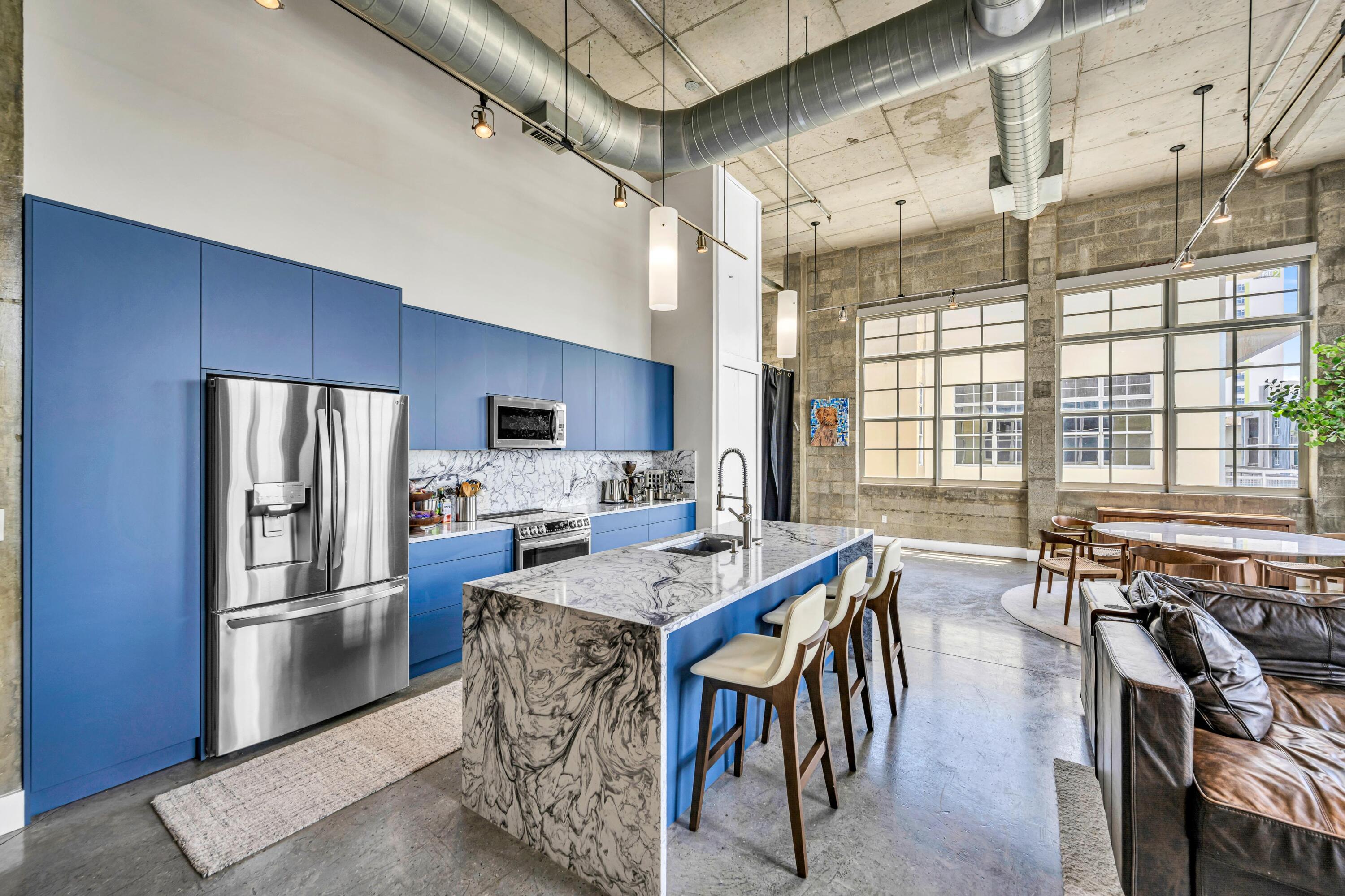 AVENUE LOFTS CONDO FOUR - Residential