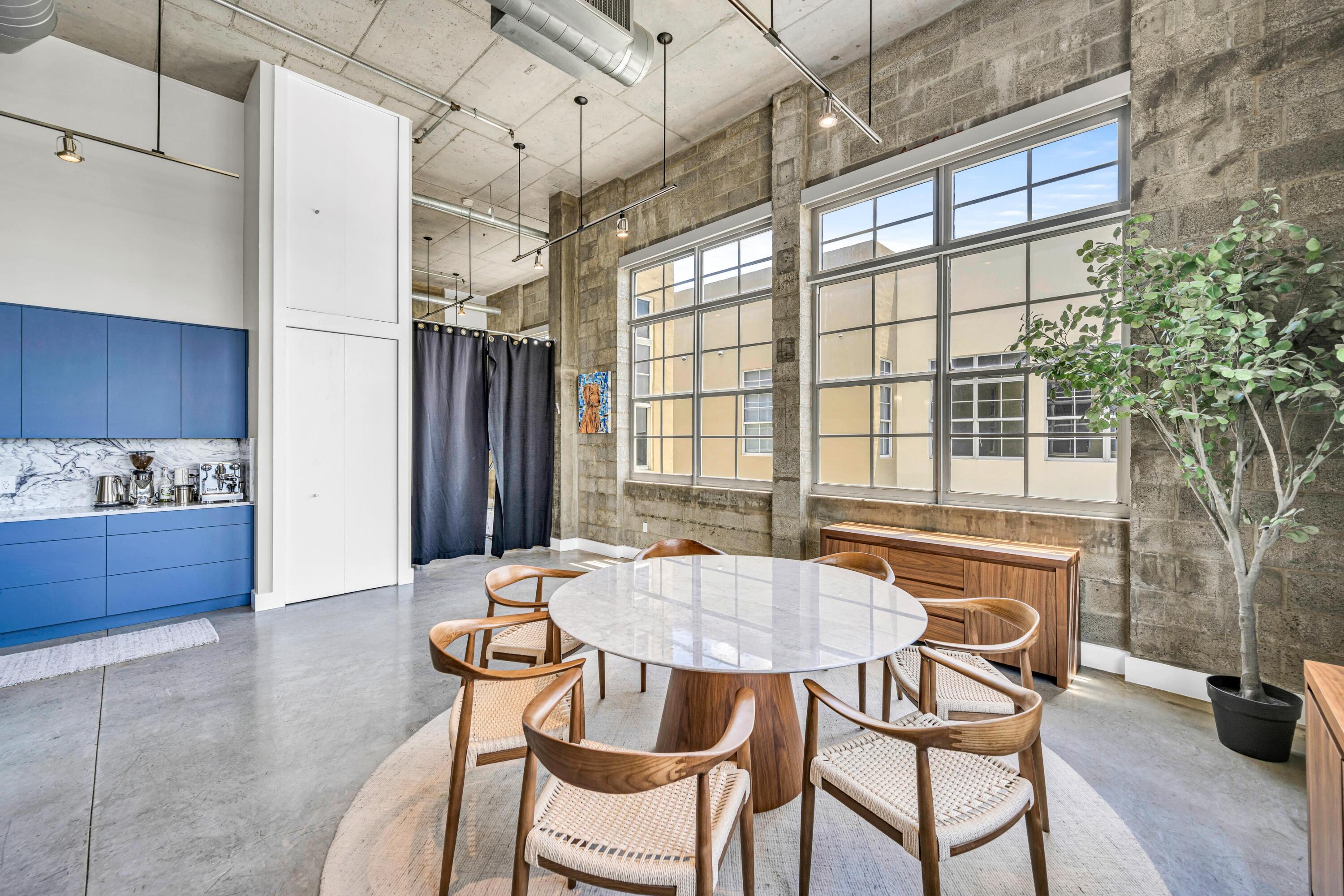 AVENUE LOFTS CONDO FOUR - Residential