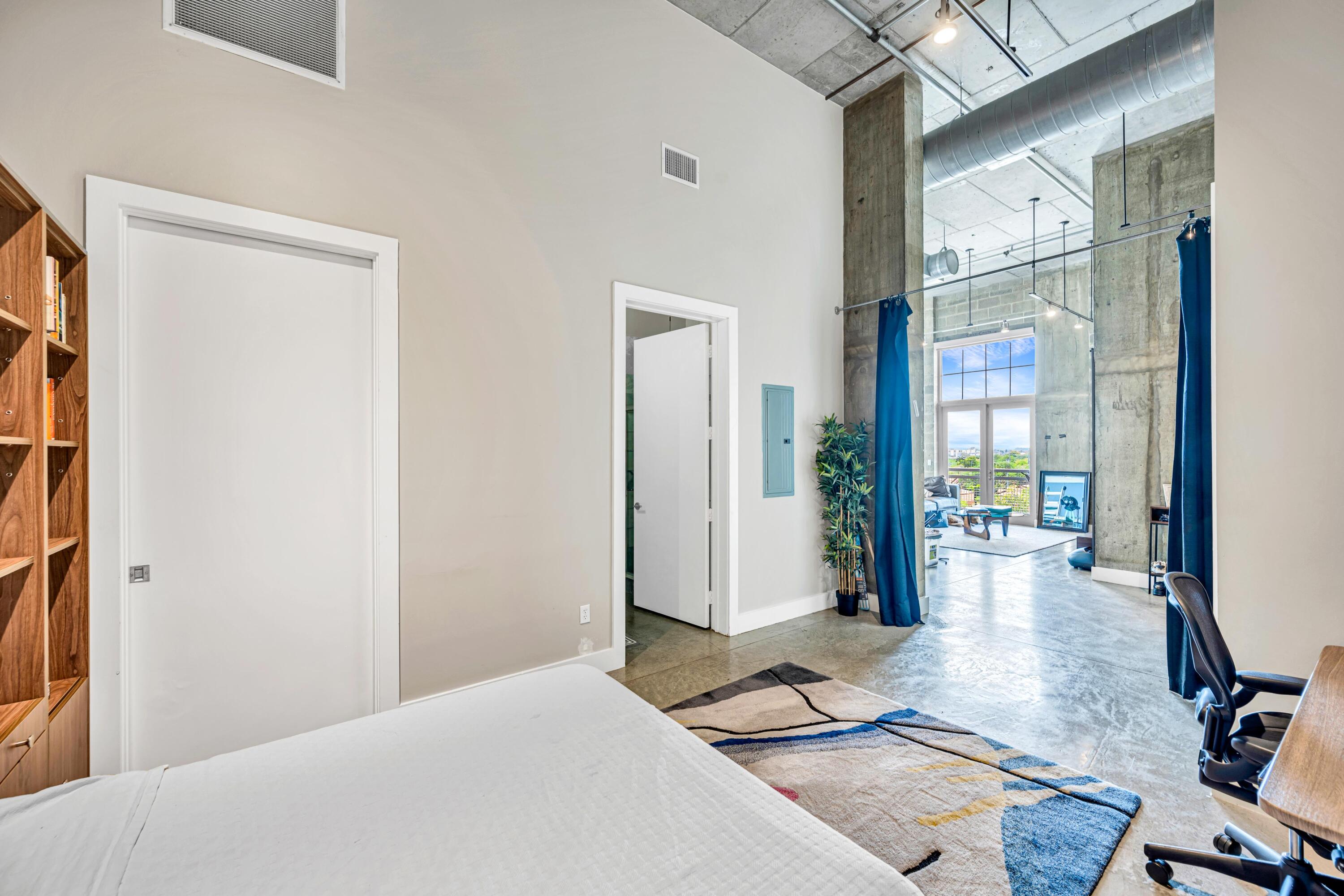 AVENUE LOFTS CONDO FOUR - Residential