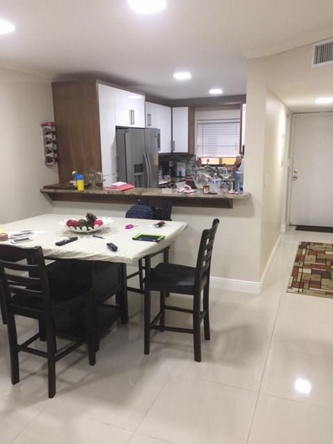 CORAL PLAZA - Residential