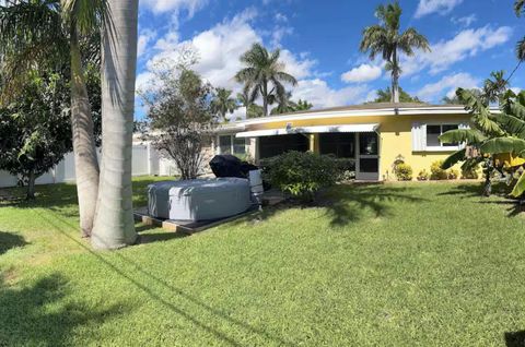 2632 NE 27th Court Lighthouse Point FL 33064