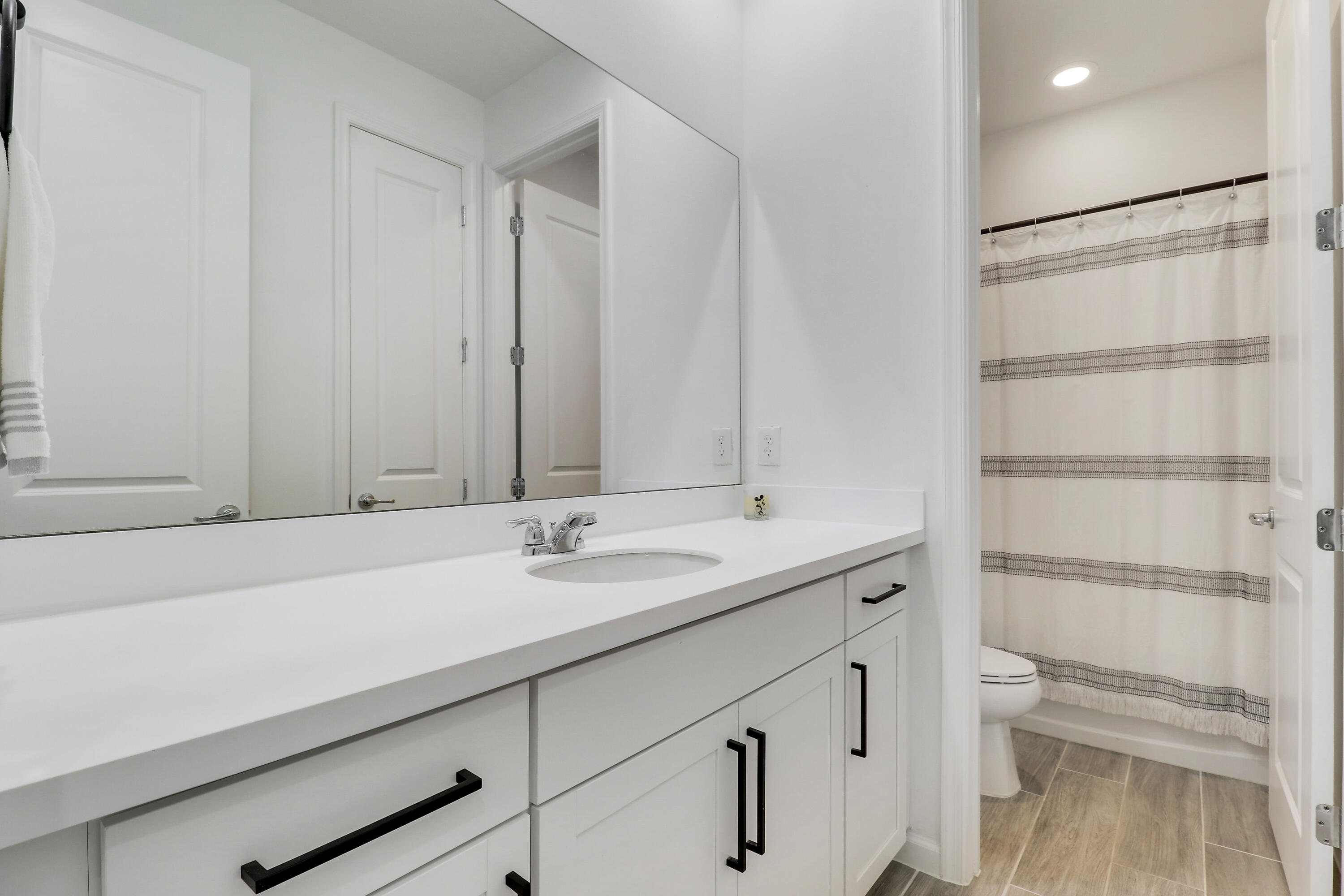 DISCOVERY WAY AT RIVERLAND PARCEL A - Residential