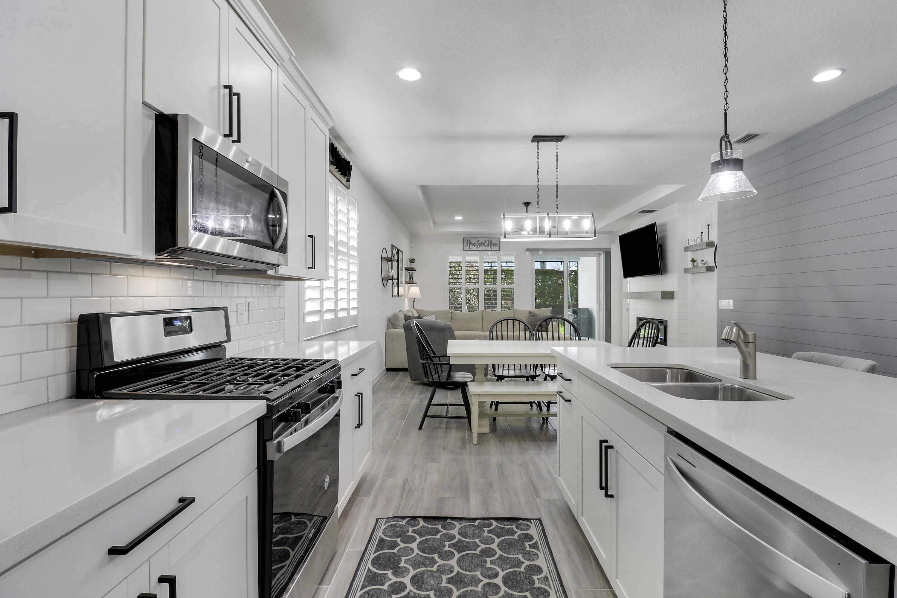 DISCOVERY WAY AT RIVERLAND PARCEL A - Residential