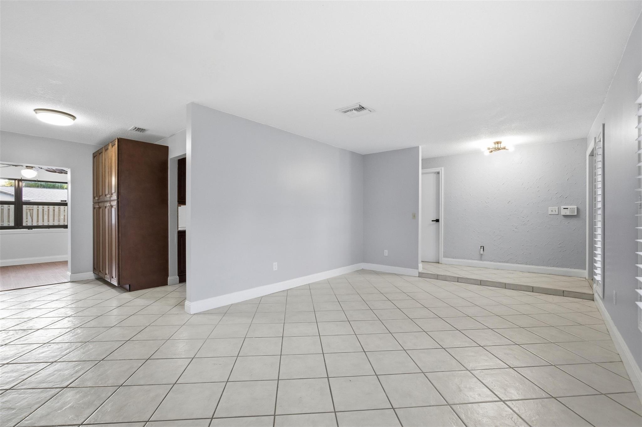 Greenwood 92-48 B - Residential