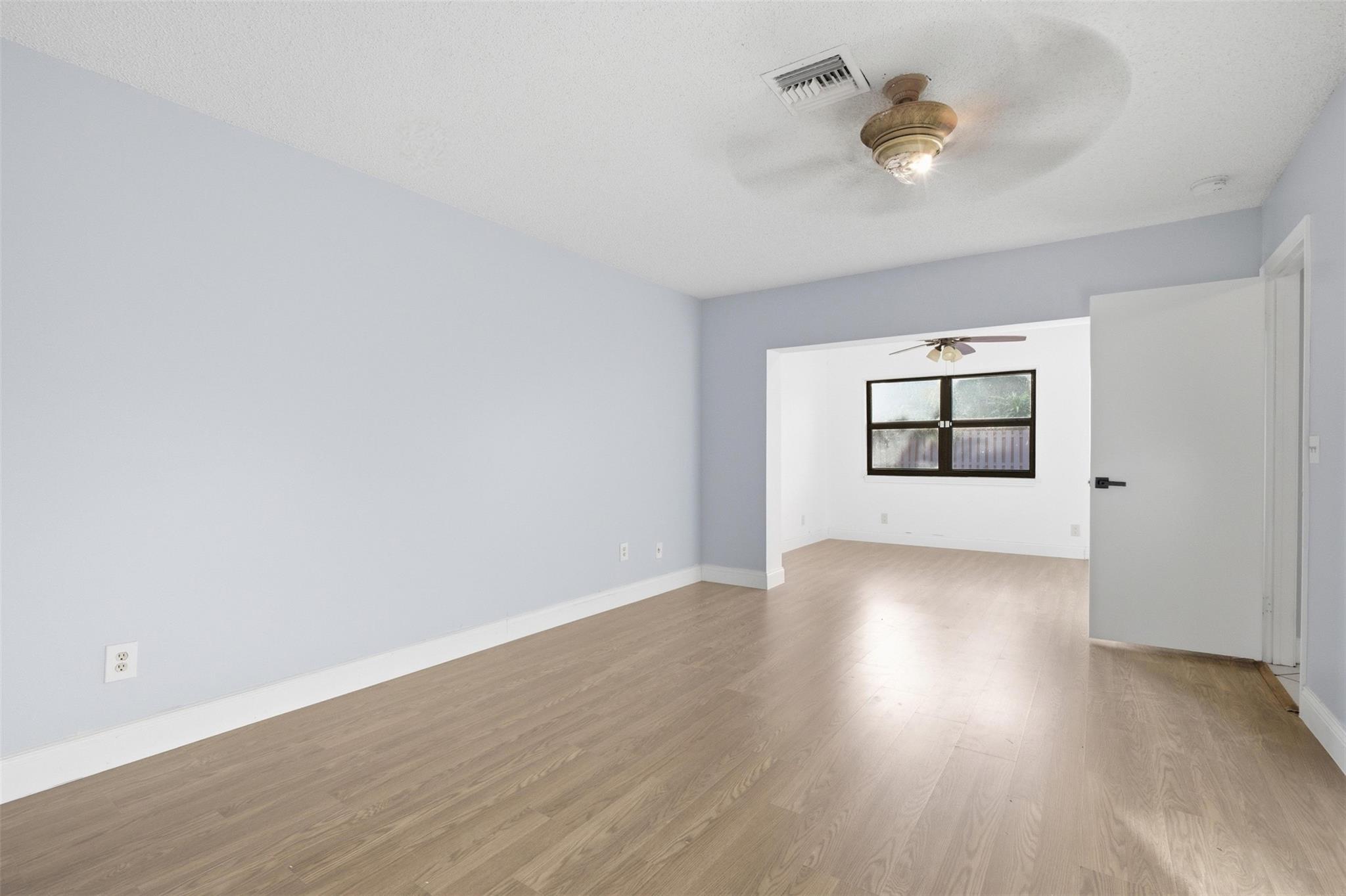 Greenwood 92-48 B - Residential