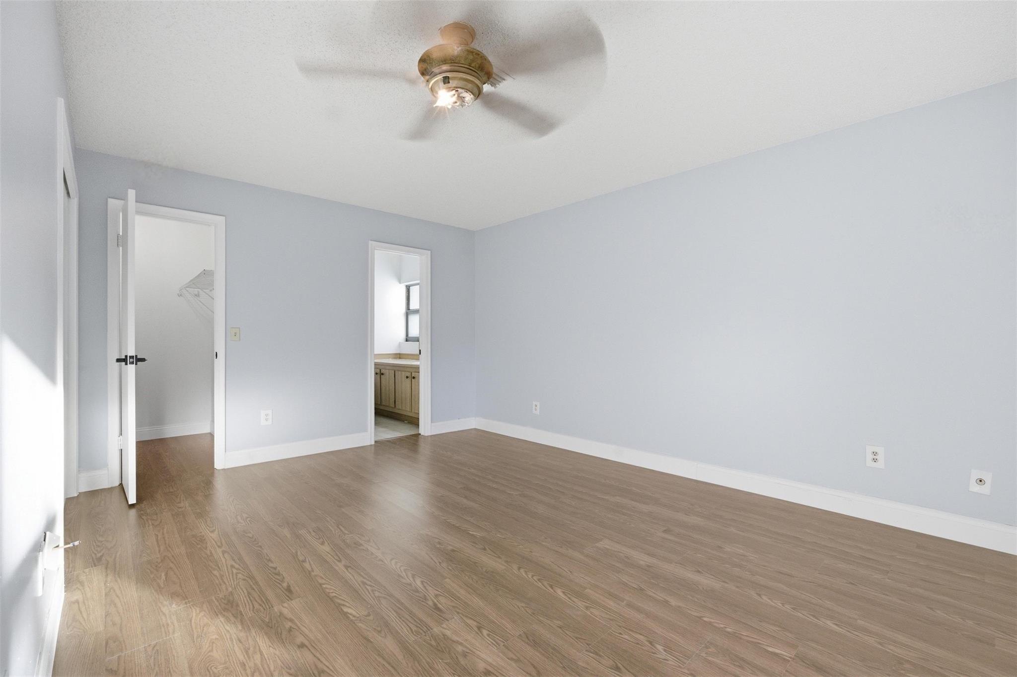 Greenwood 92-48 B - Residential