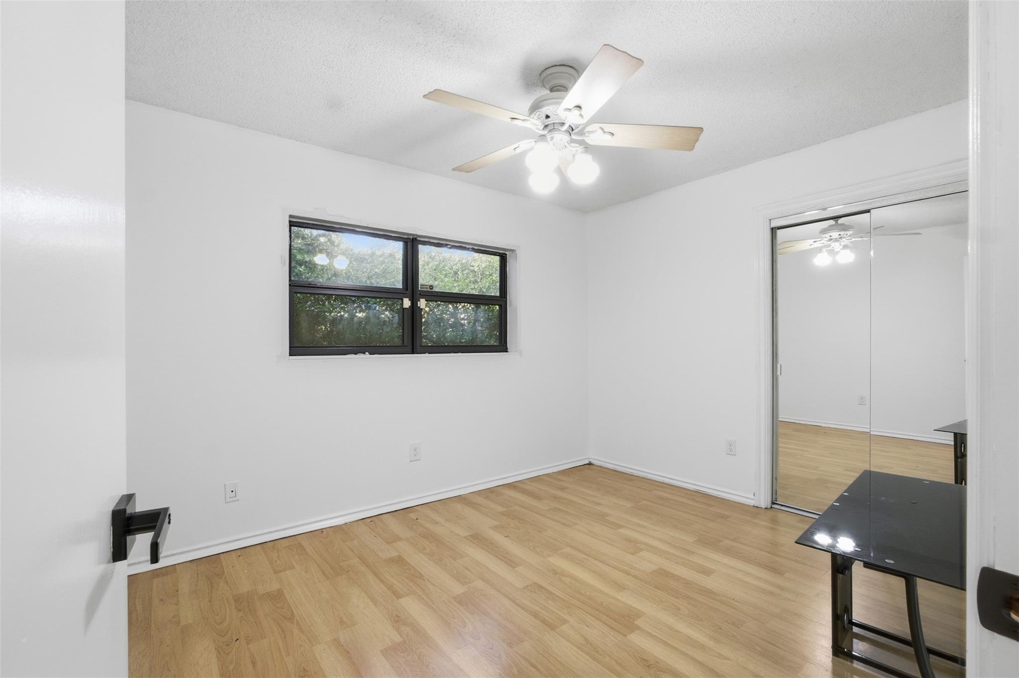 Greenwood 92-48 B - Residential