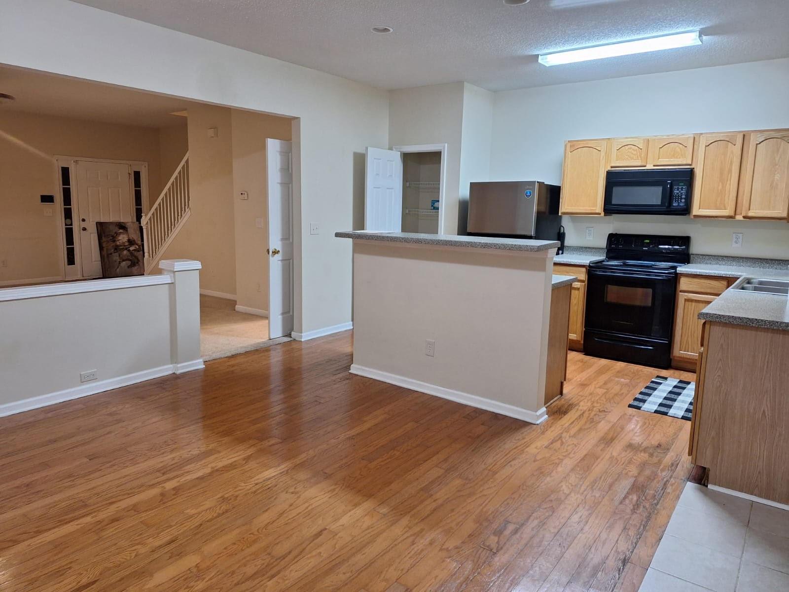 STONECREST HEIGHTS - Residential