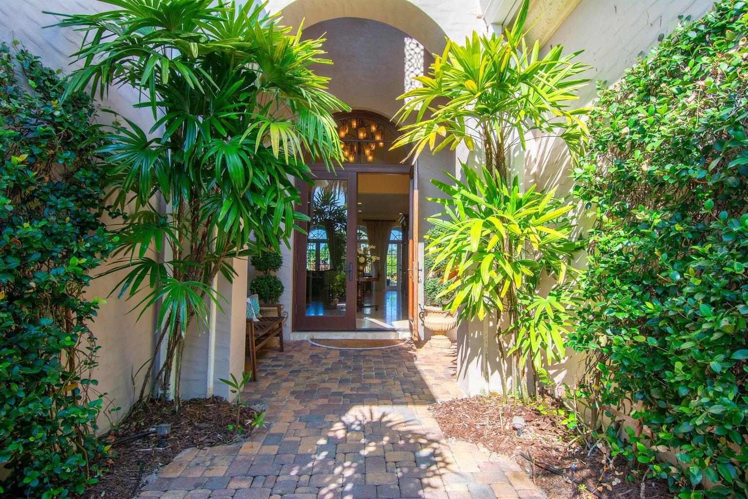 TESORO PLAT NO 4 - Residential Lease