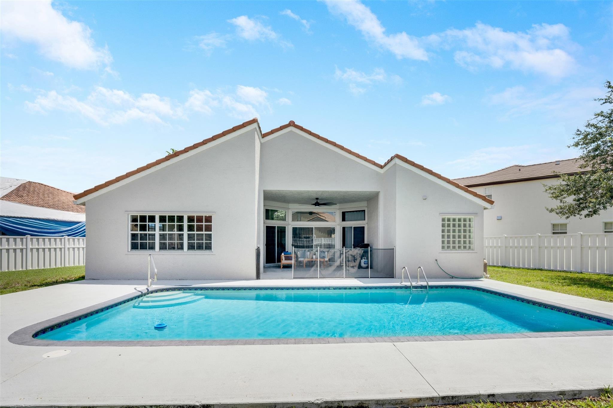 Sector 3 - Parcels C, D, - Residential