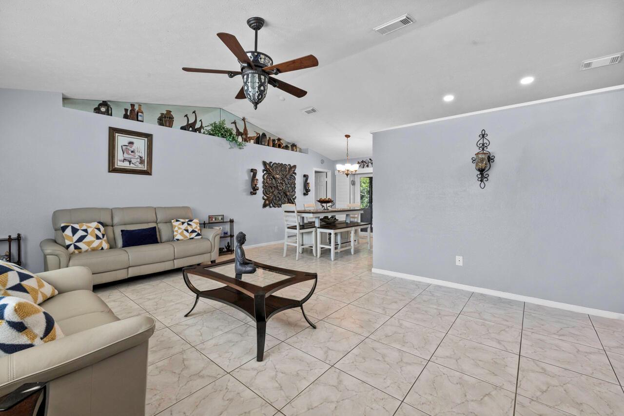 PORT ST LUCIE SECTION 5 - Residential