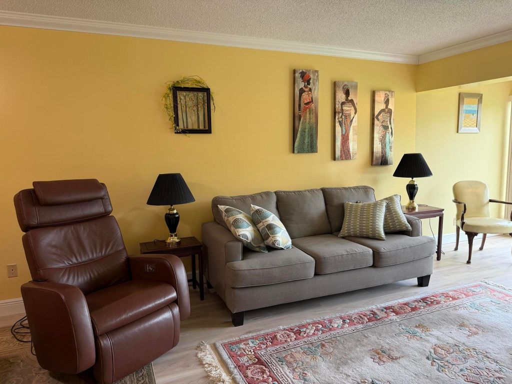 Photo of 1121 Cactus Terrace #202, Delray Beach, FL 33445 (MLS # B26017261)