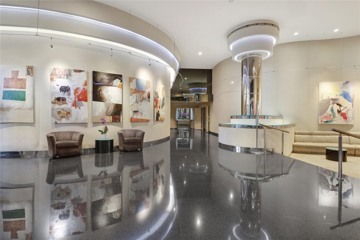 20191 E Country Club Drive 510