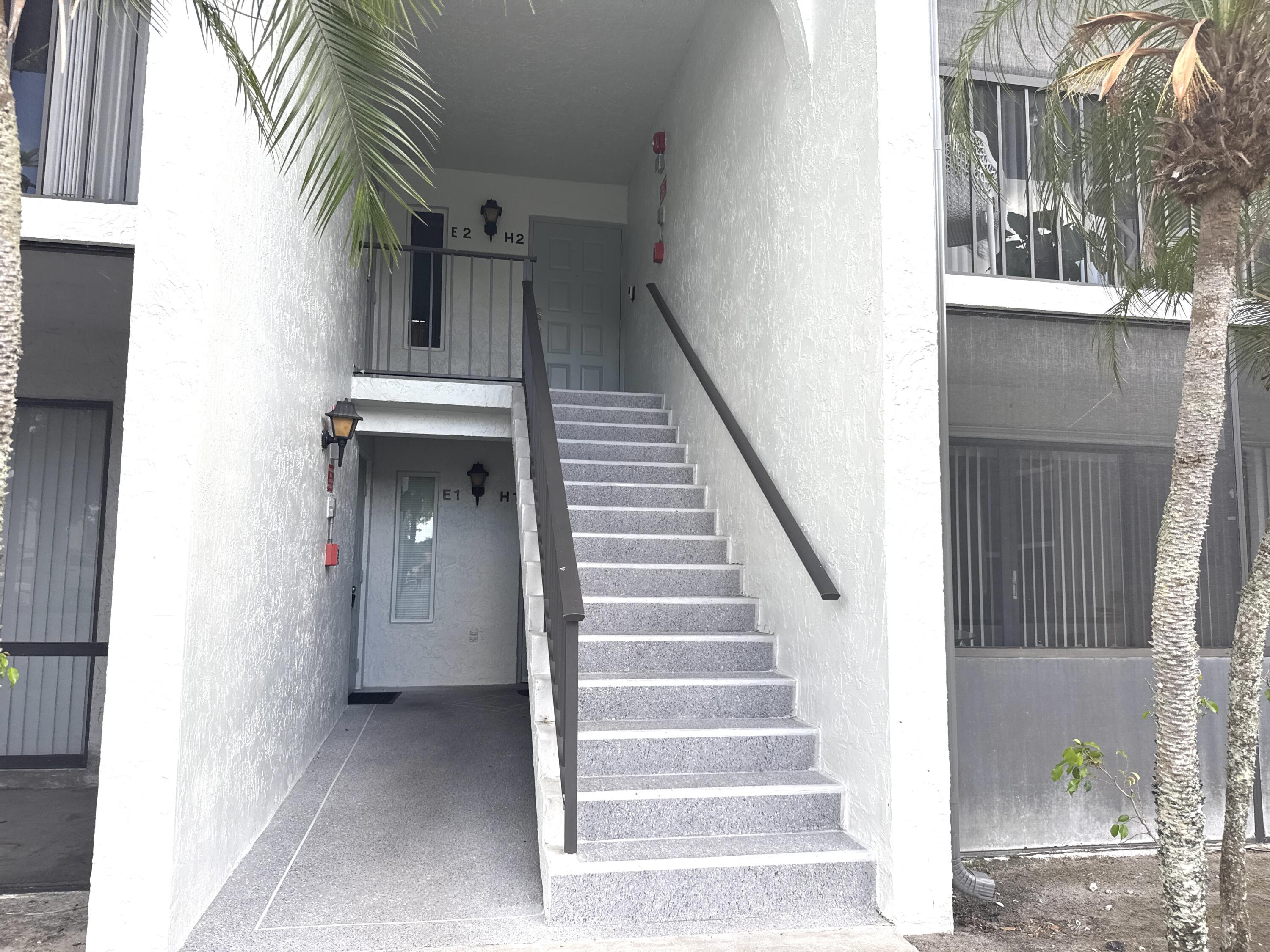 1010 Green Pine Boulevard G1