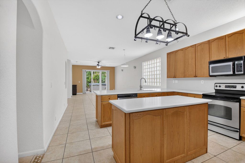 Photo of 5049 Sancerre Circle, Lake Worth, FL 33463 (MLS # B26039318)