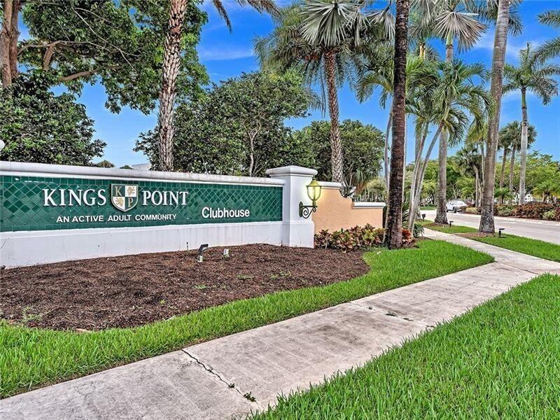 SOUTHAMPTON CONDOMINIUM - Residential