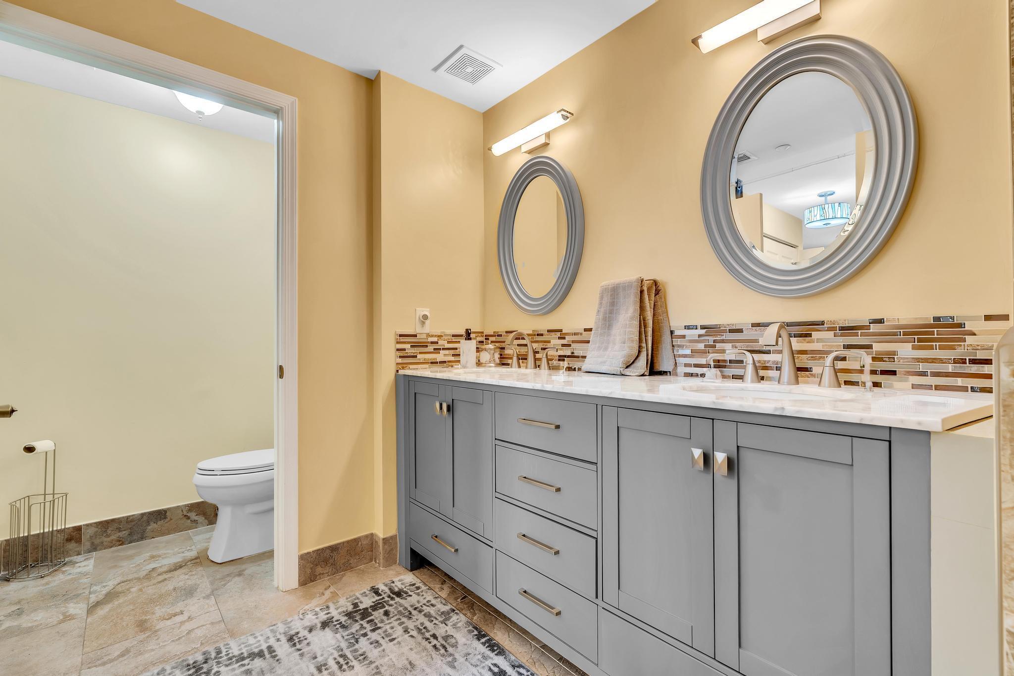 SOUTHAMPTON CONDOMINIUM - Residential