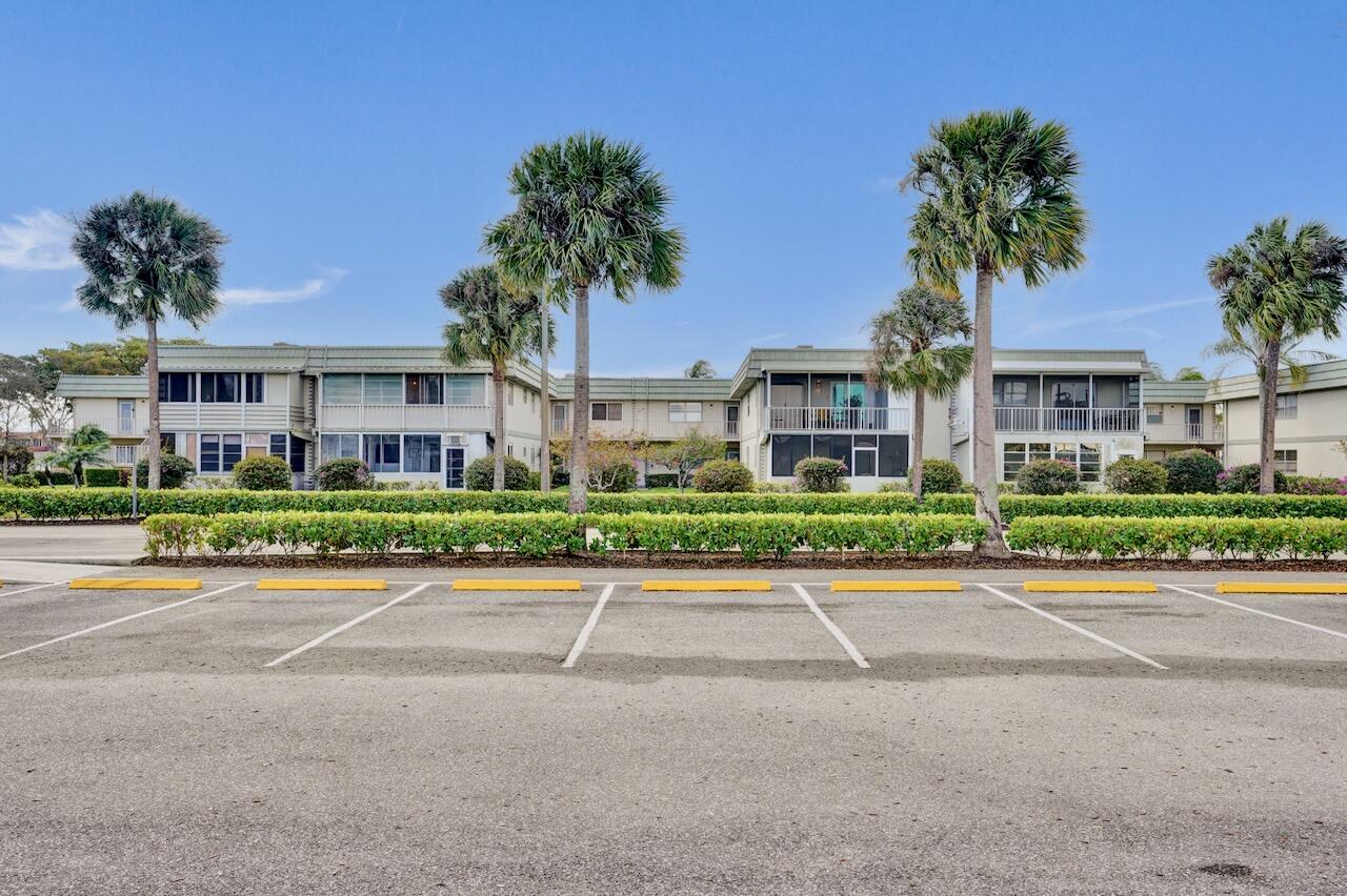 KINGS POINT MONACO CONDOS - Residential