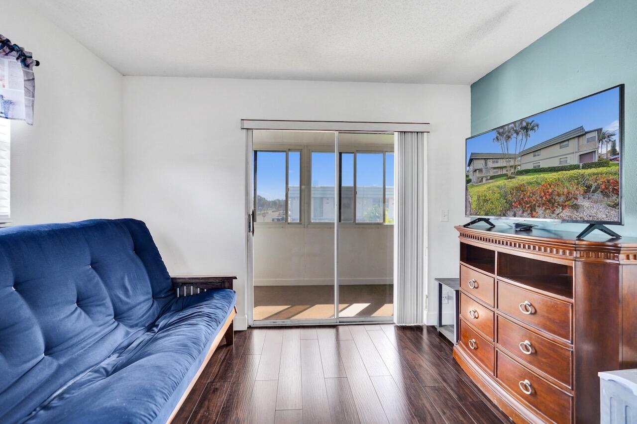 KINGS POINT MONACO CONDOS - Residential