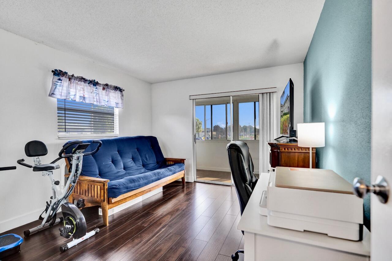 KINGS POINT MONACO CONDOS - Residential