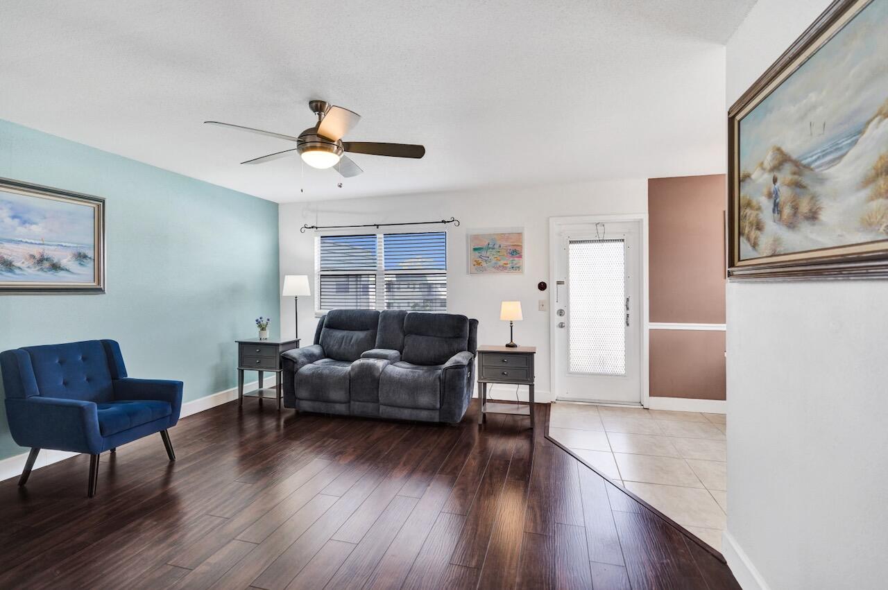 KINGS POINT MONACO CONDOS - Residential