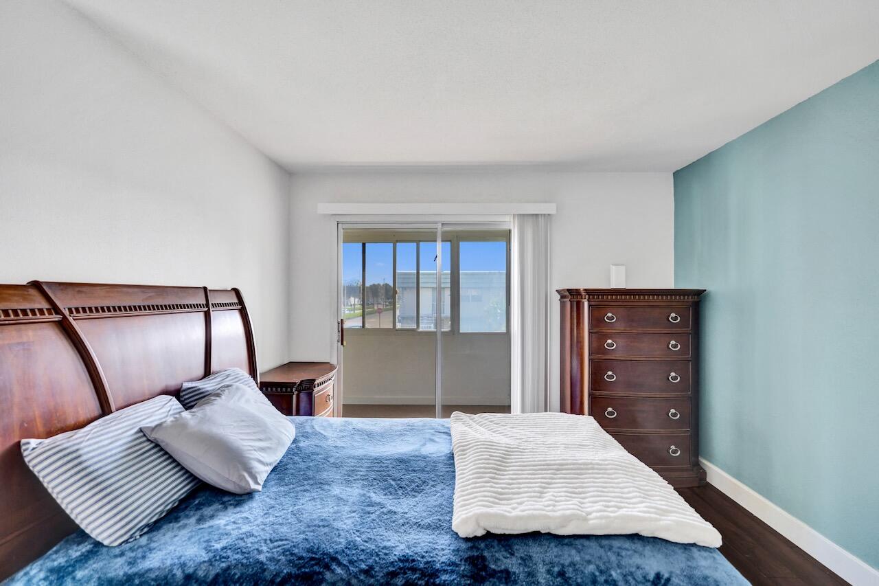 KINGS POINT MONACO CONDOS - Residential