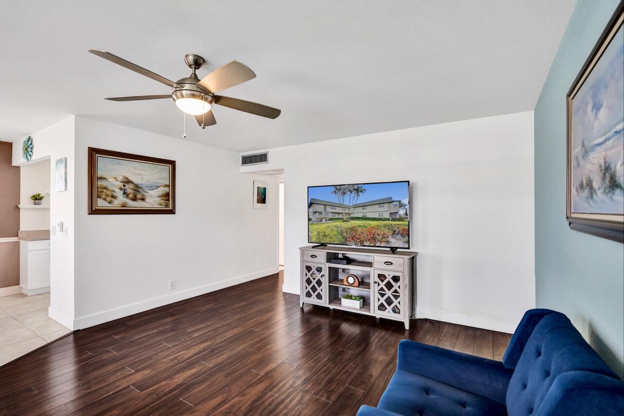 KINGS POINT MONACO CONDOS - Residential