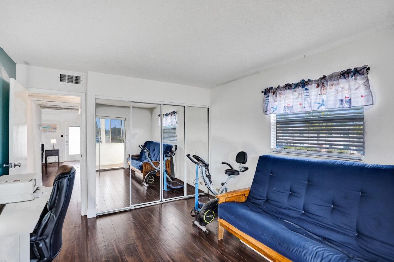 KINGS POINT MONACO CONDOS - Residential