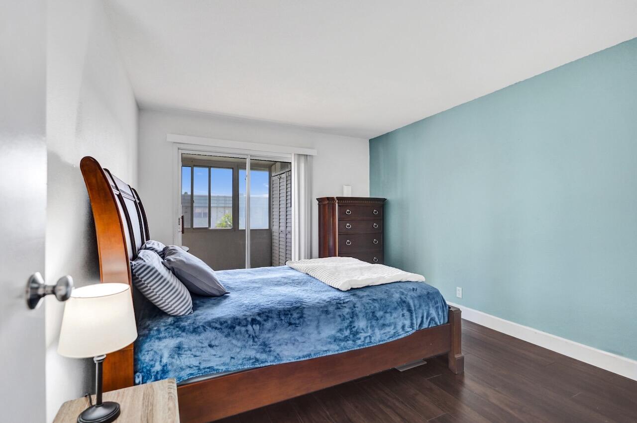 KINGS POINT MONACO CONDOS - Residential