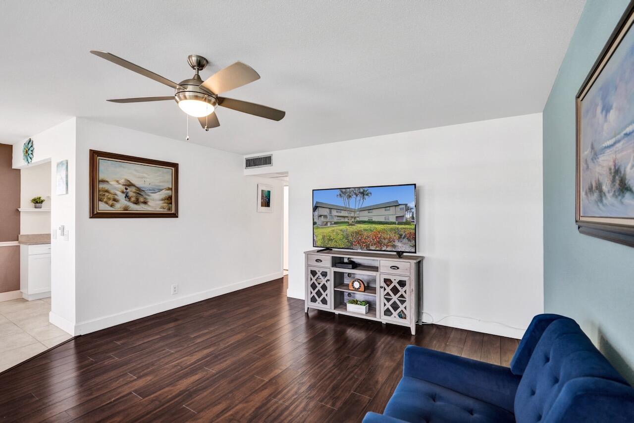 KINGS POINT MONACO CONDOS - Residential