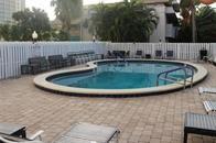 2555 NE 11th St 308