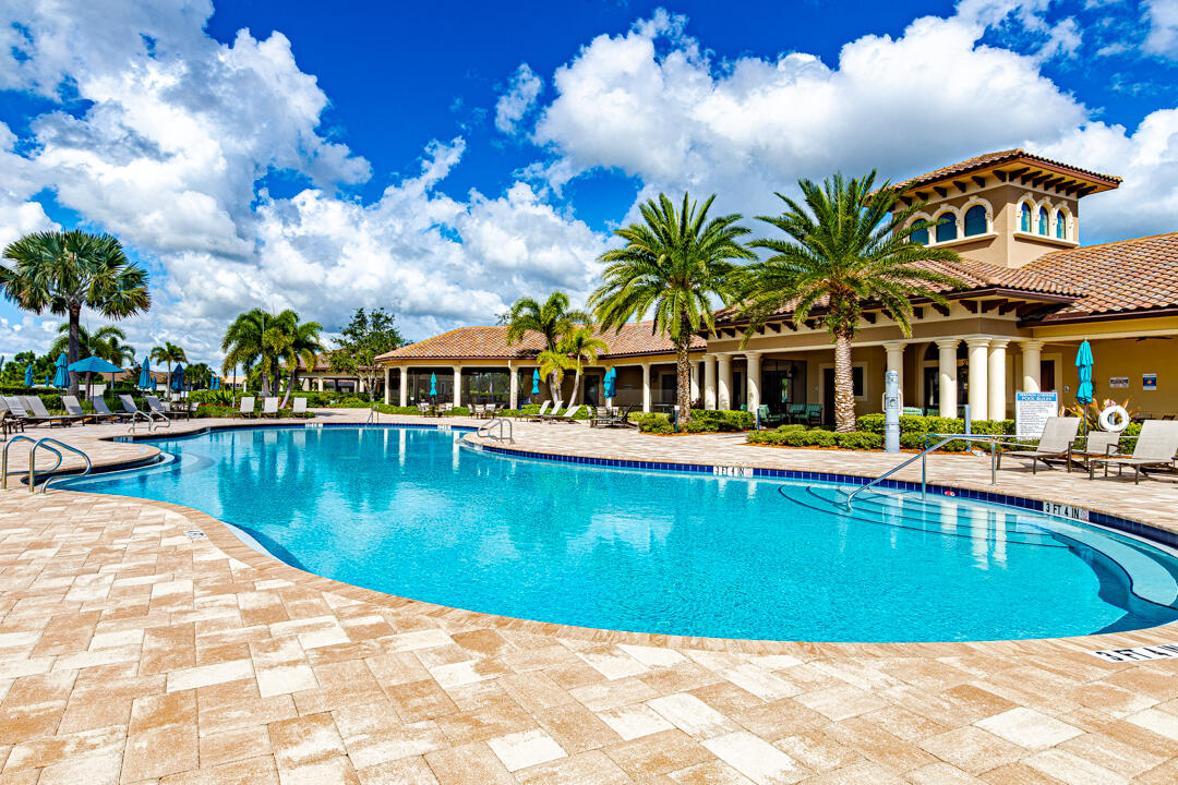 Veranda Gardens - Residential