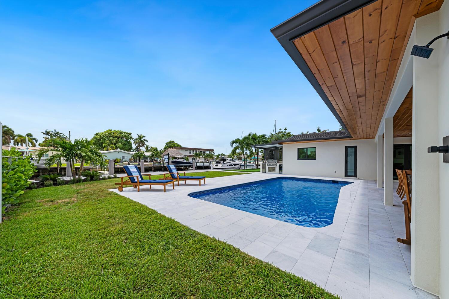 HARBOR VILLAGE SEC I - Residential