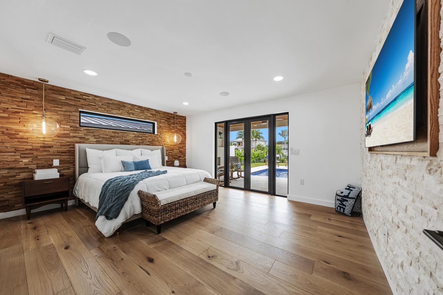 HARBOR VILLAGE SEC I - Residential