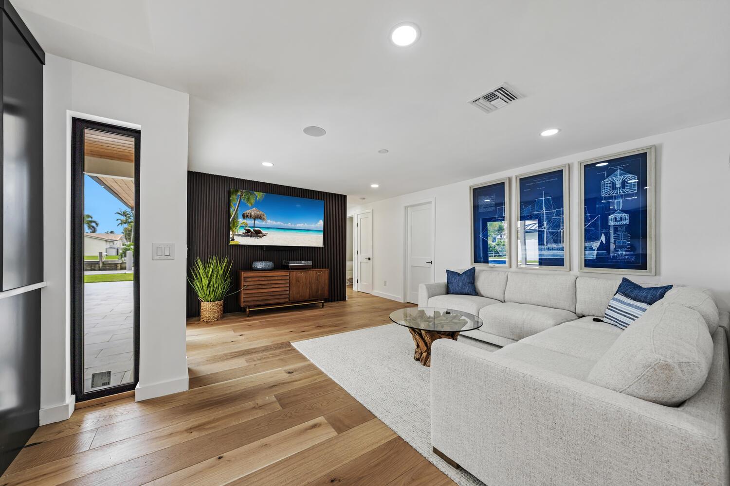 HARBOR VILLAGE SEC I - Residential