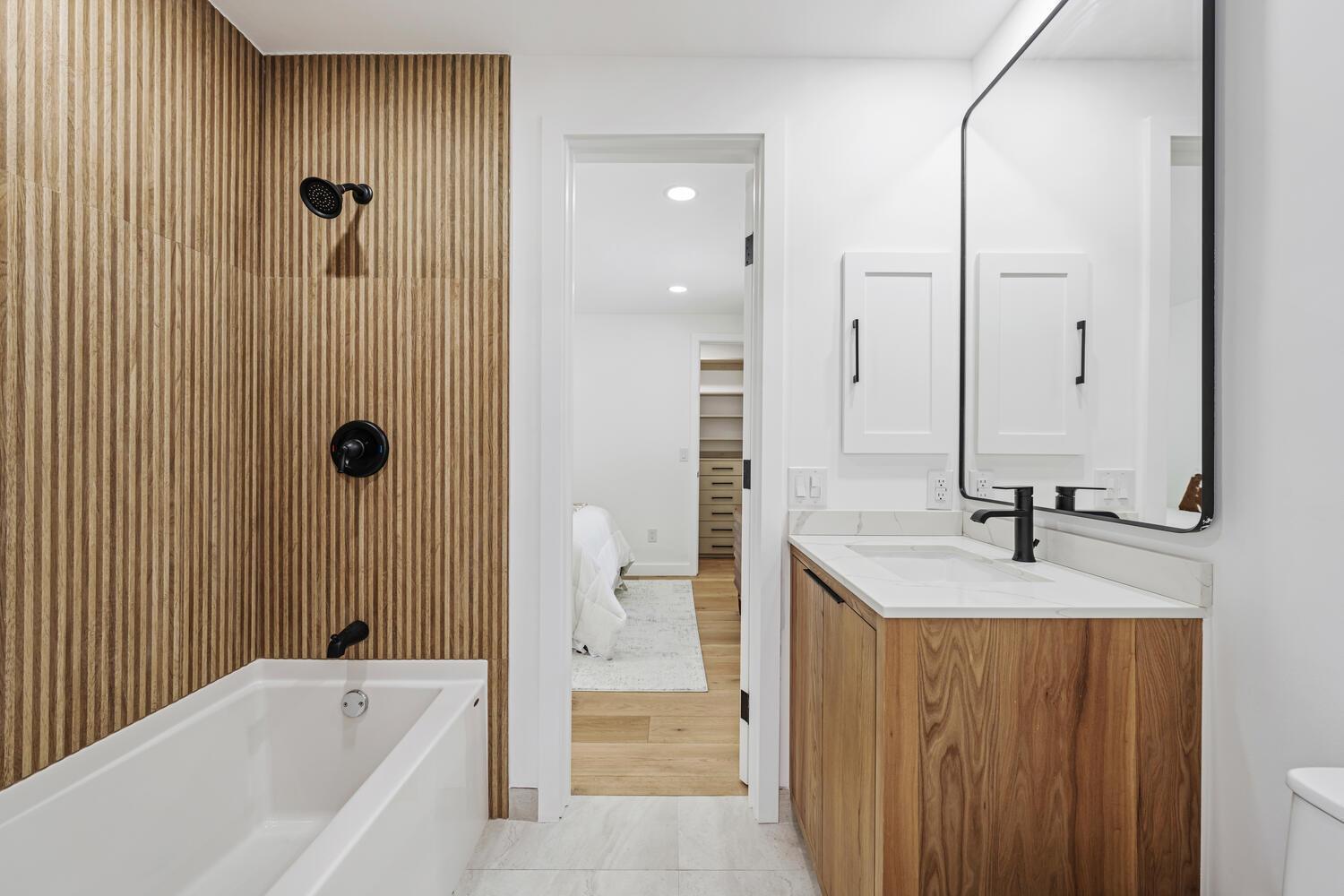 HARBOR VILLAGE SEC I - Residential