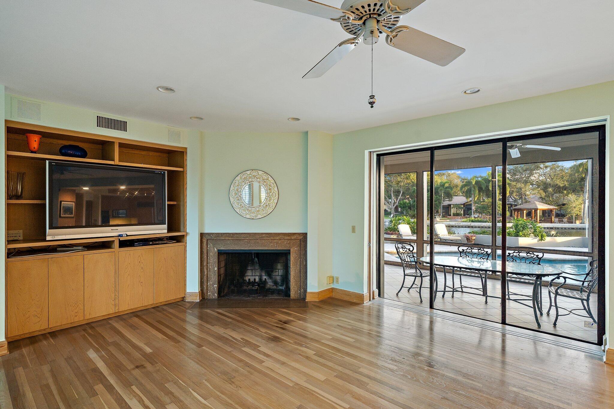 HIDDEN KEY - Residential