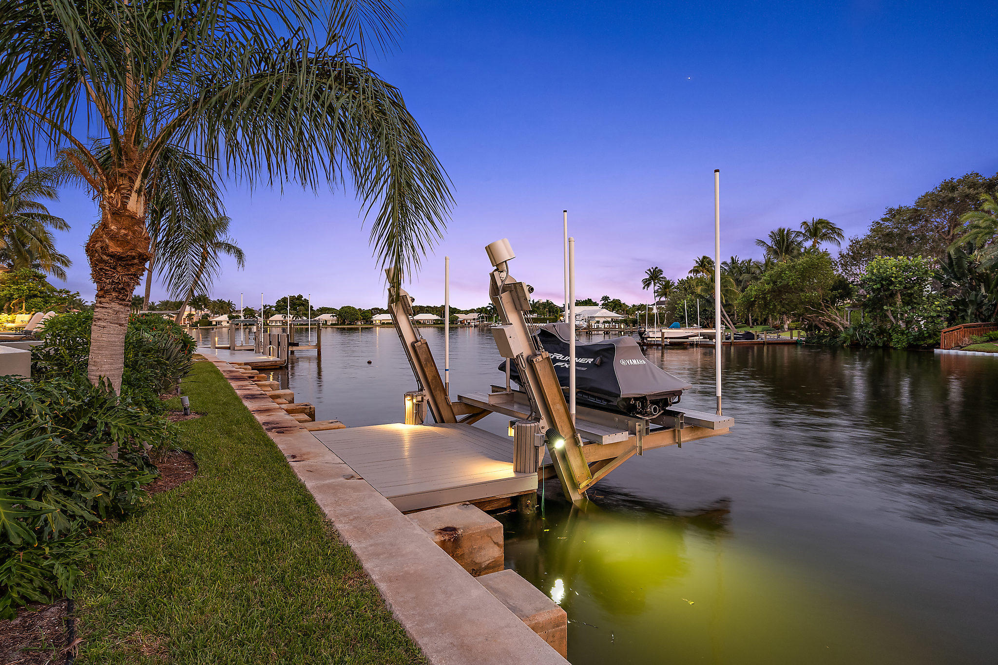 HIDDEN KEY - Residential