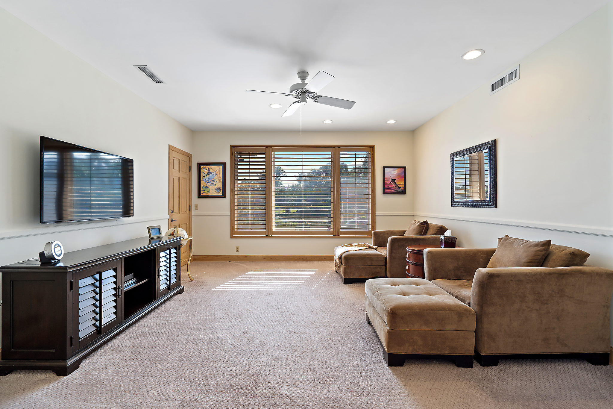 HIDDEN KEY - Residential