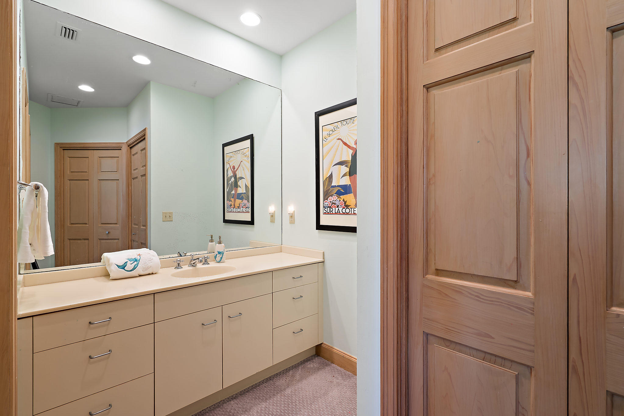 HIDDEN KEY - Residential