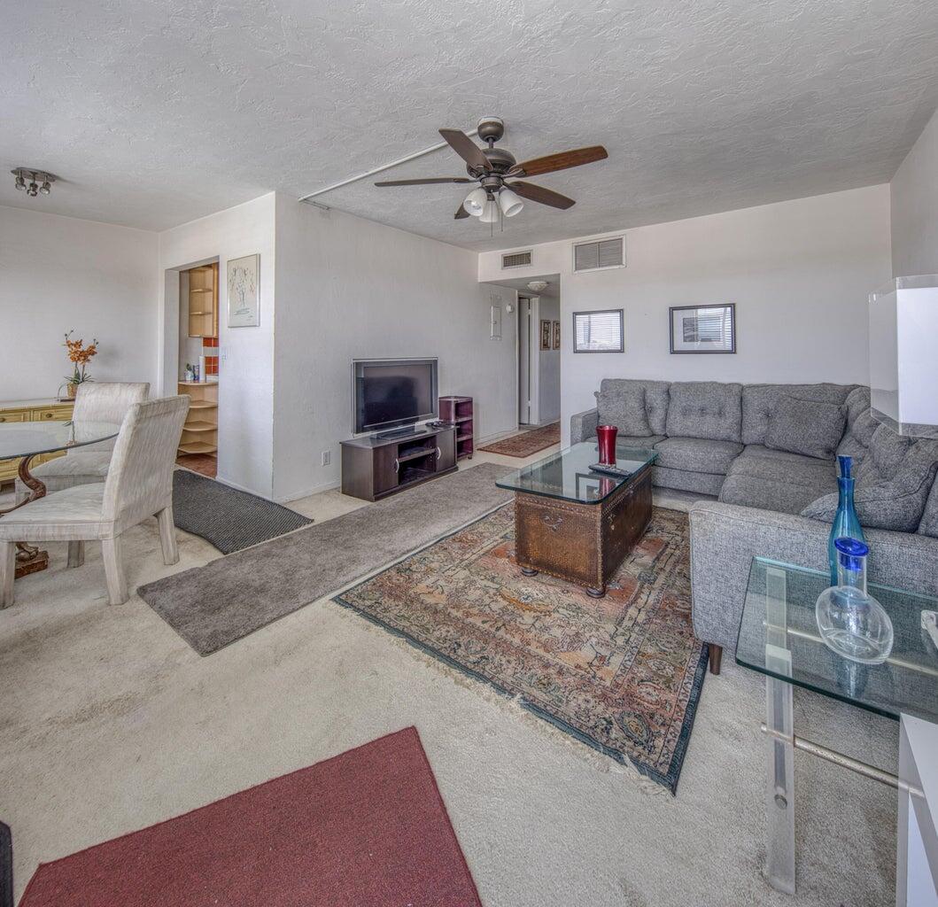 2381 Sunset Avenue 416