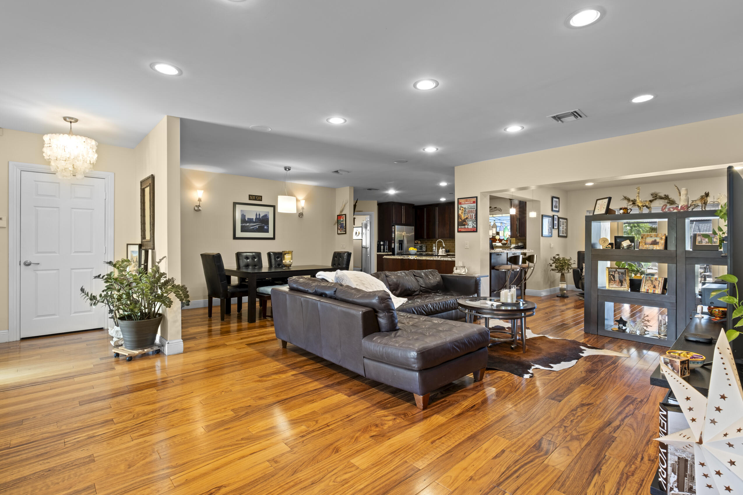 BOCA WOODS - Residential